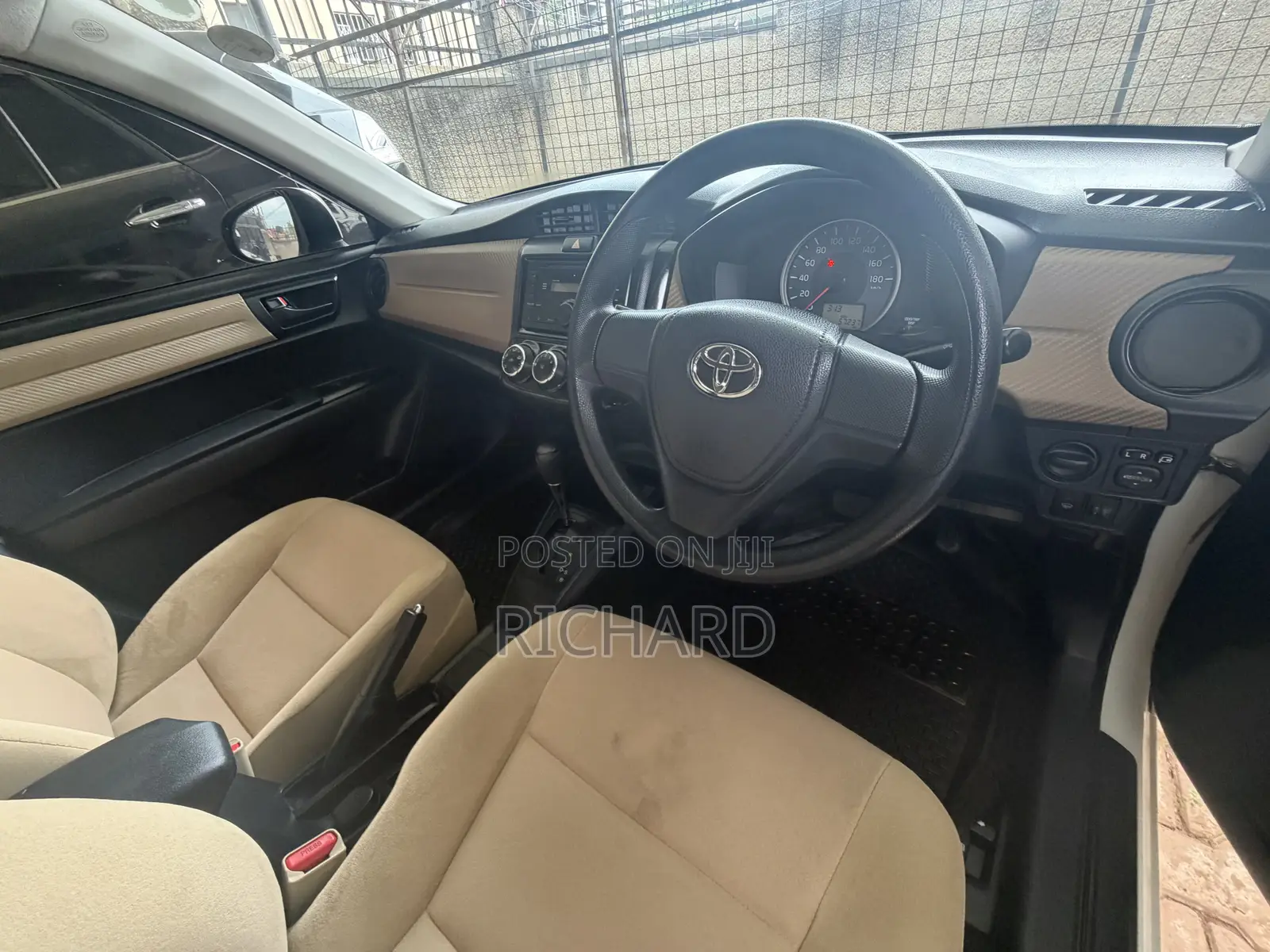 Toyota Axio 1.5 G 4WD 2014 White