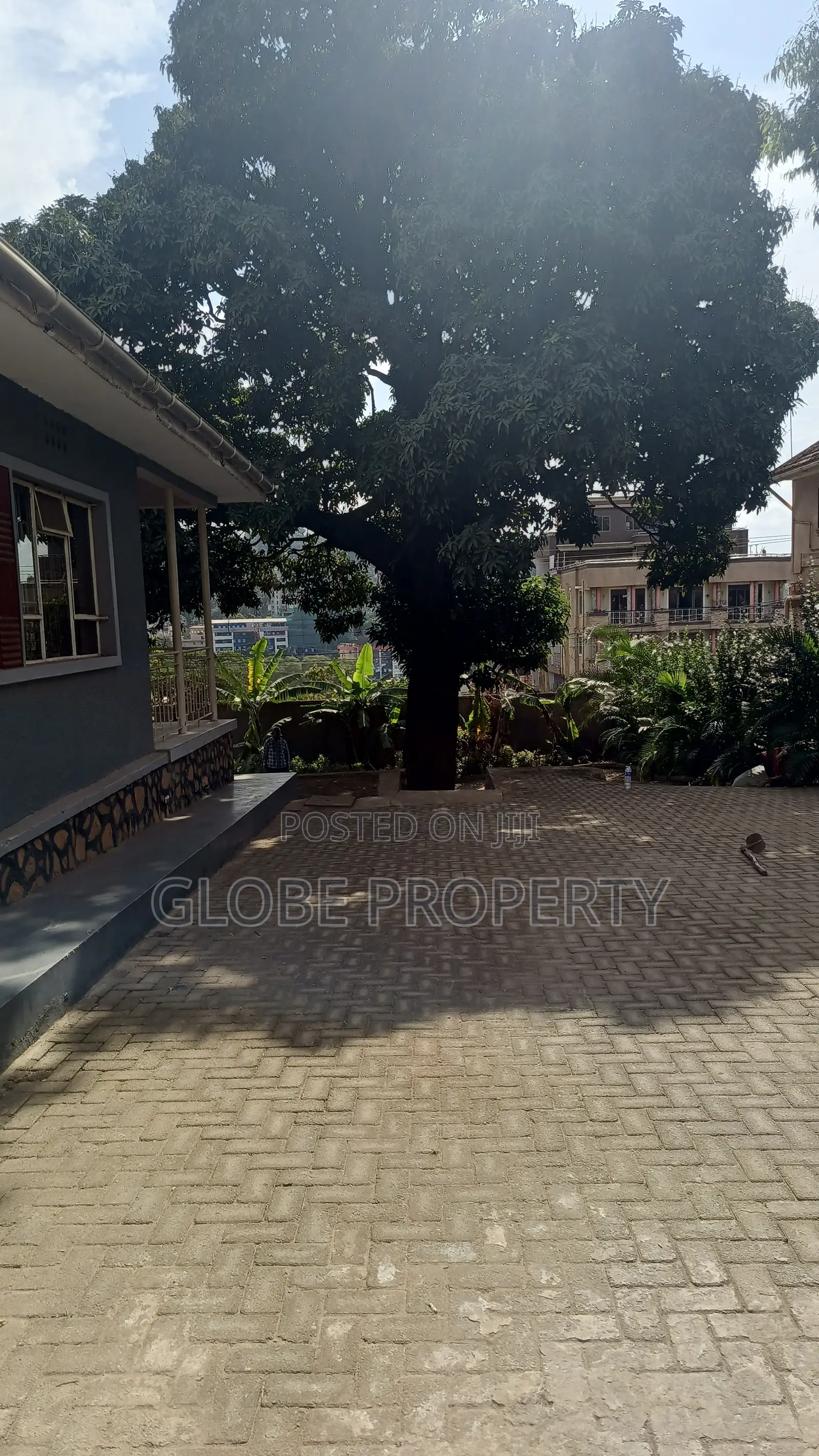 4bdrm Bungalow in Naguru 1, Nakawa for rent