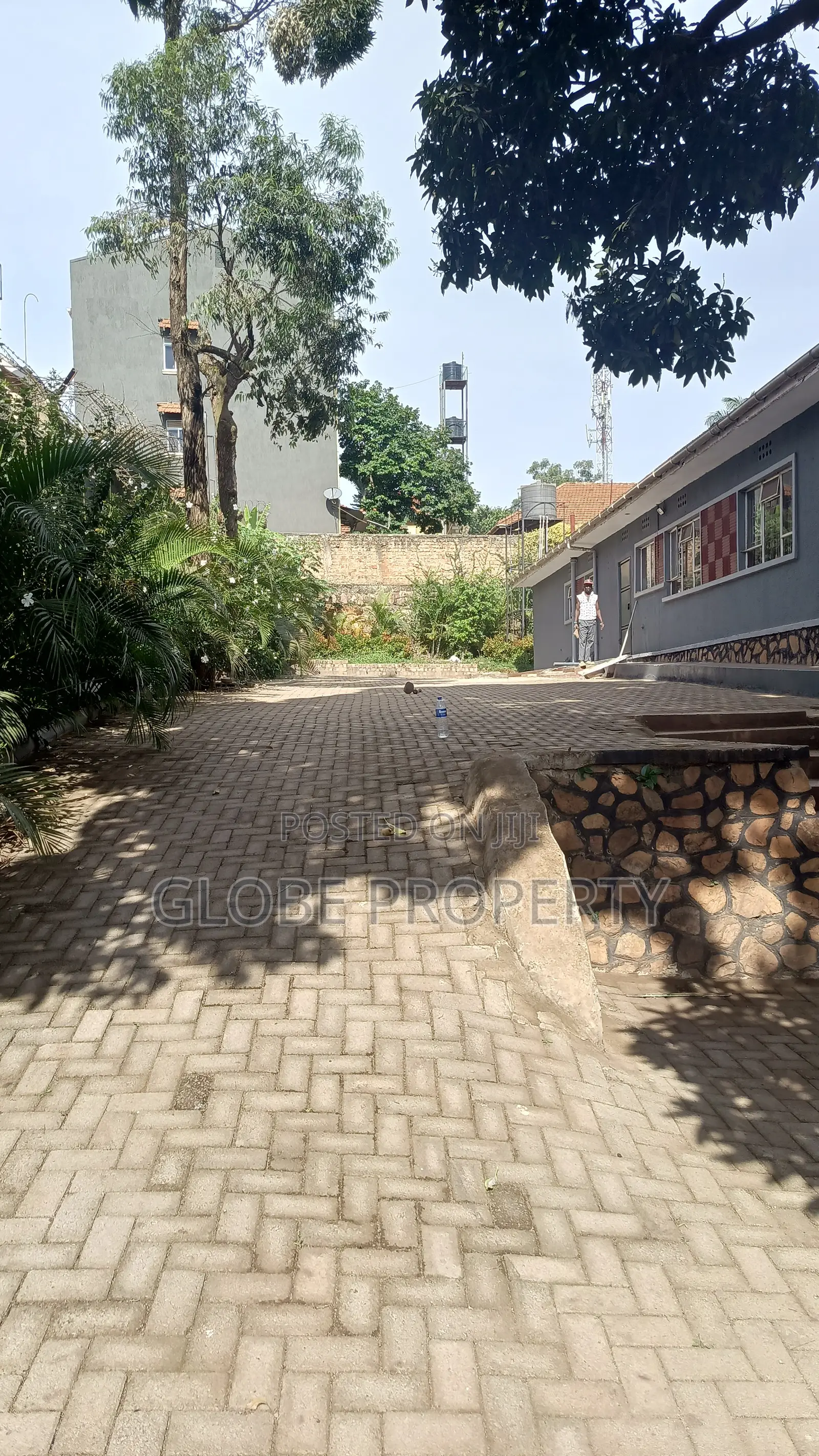 4bdrm Bungalow in Naguru 1, Nakawa for rent