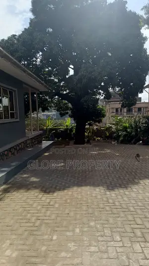 4bdrm Bungalow in Naguru House, Nakawa for rent
