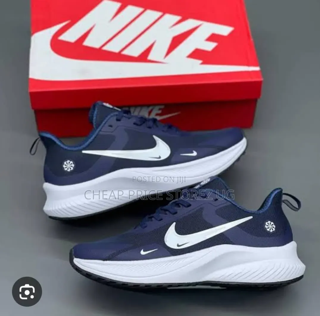 These Are Nike Air Retro High Co.Jp "Midnight Navy" Sneakers