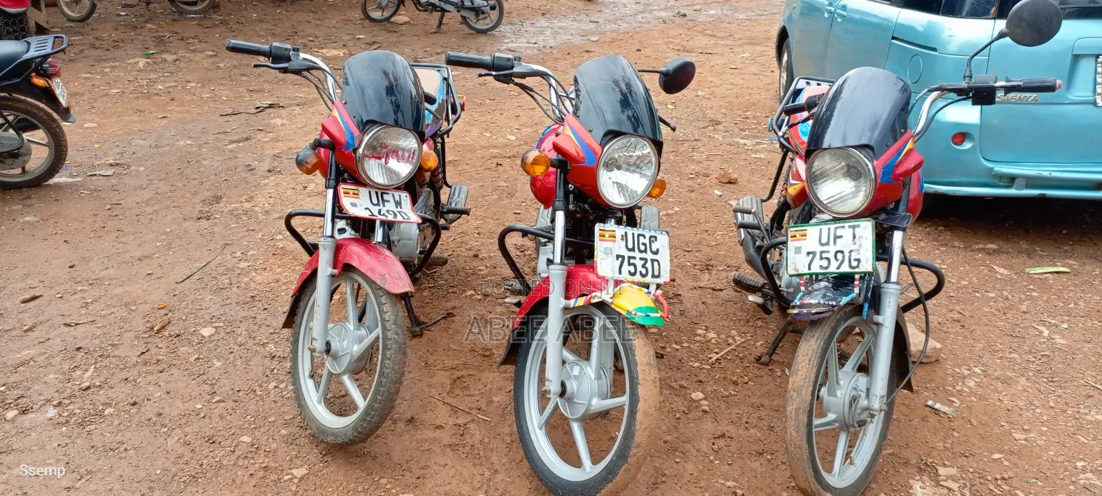 Bajaj Boxer 125 2024 Red