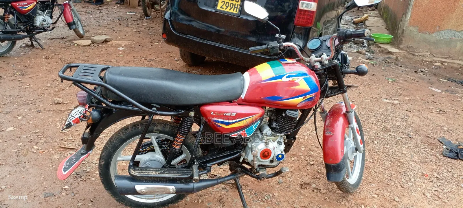 Bajaj Boxer 125 2024 Red