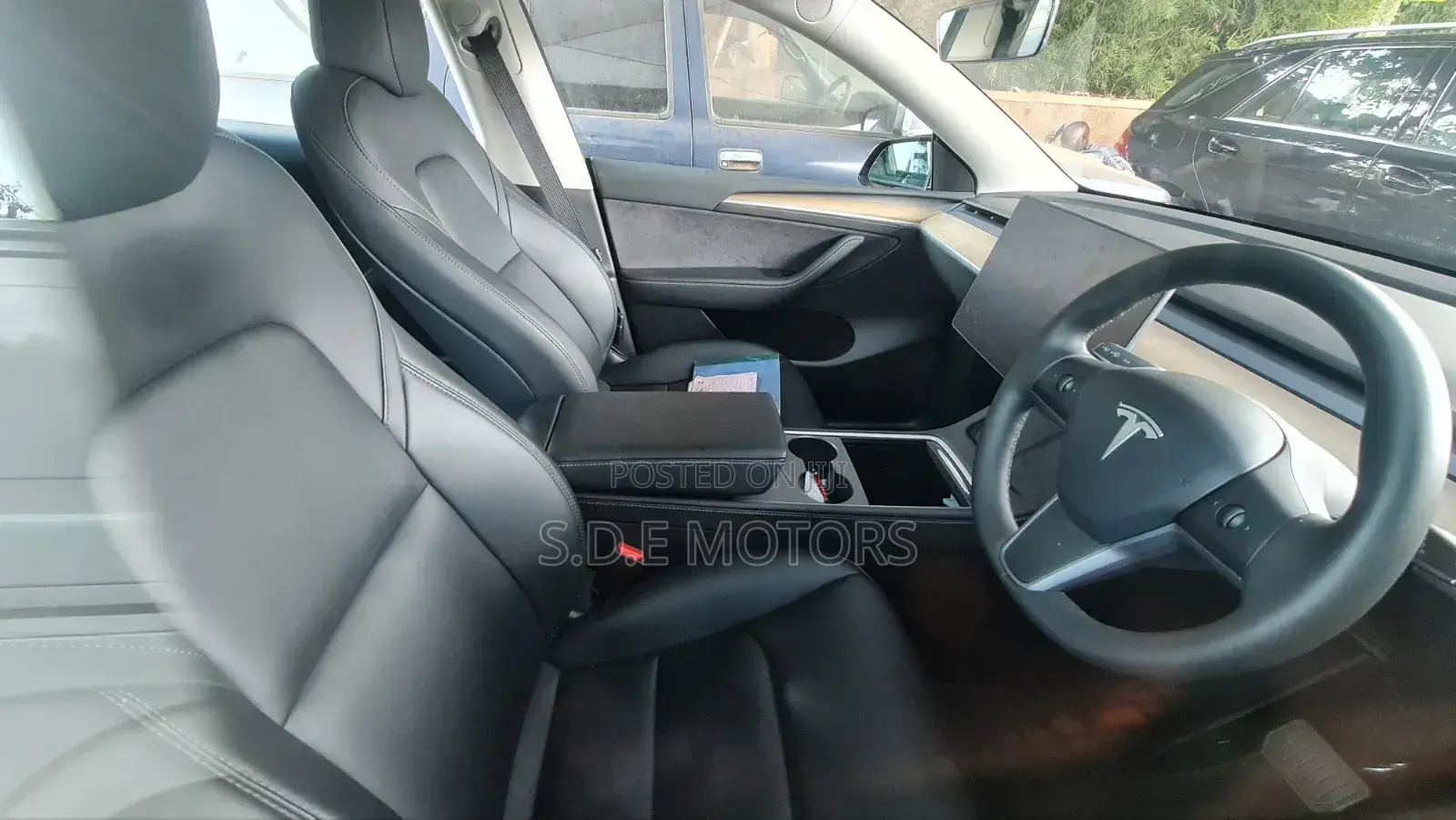 New Tesla Model Y Performance 2024 Black