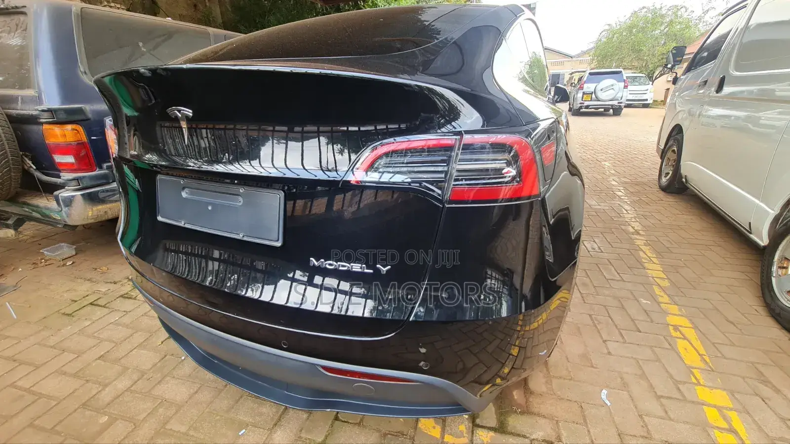 New Tesla Model Y Performance 2024 Black