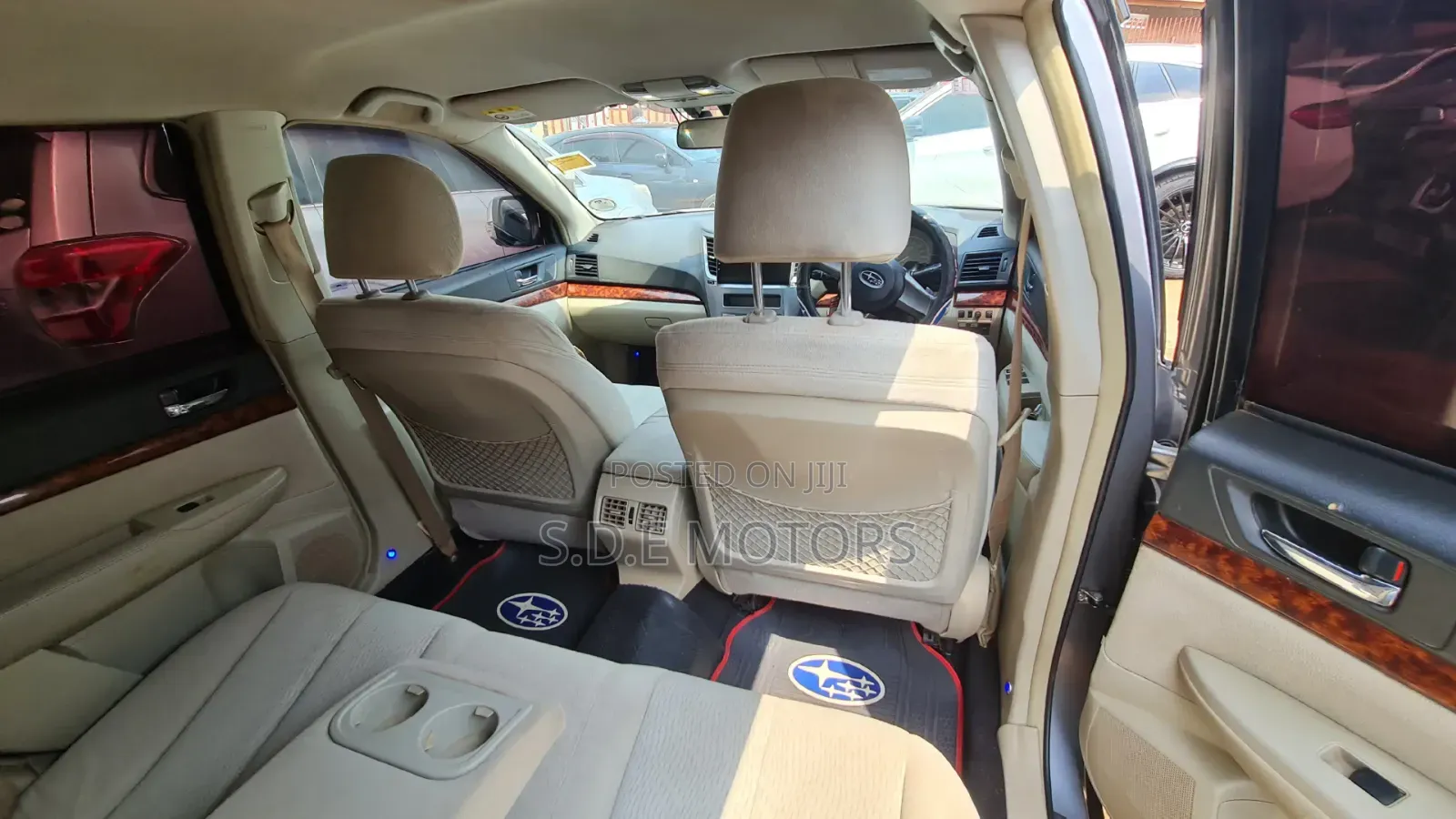 Subaru Outback 2.5i Premium 2010