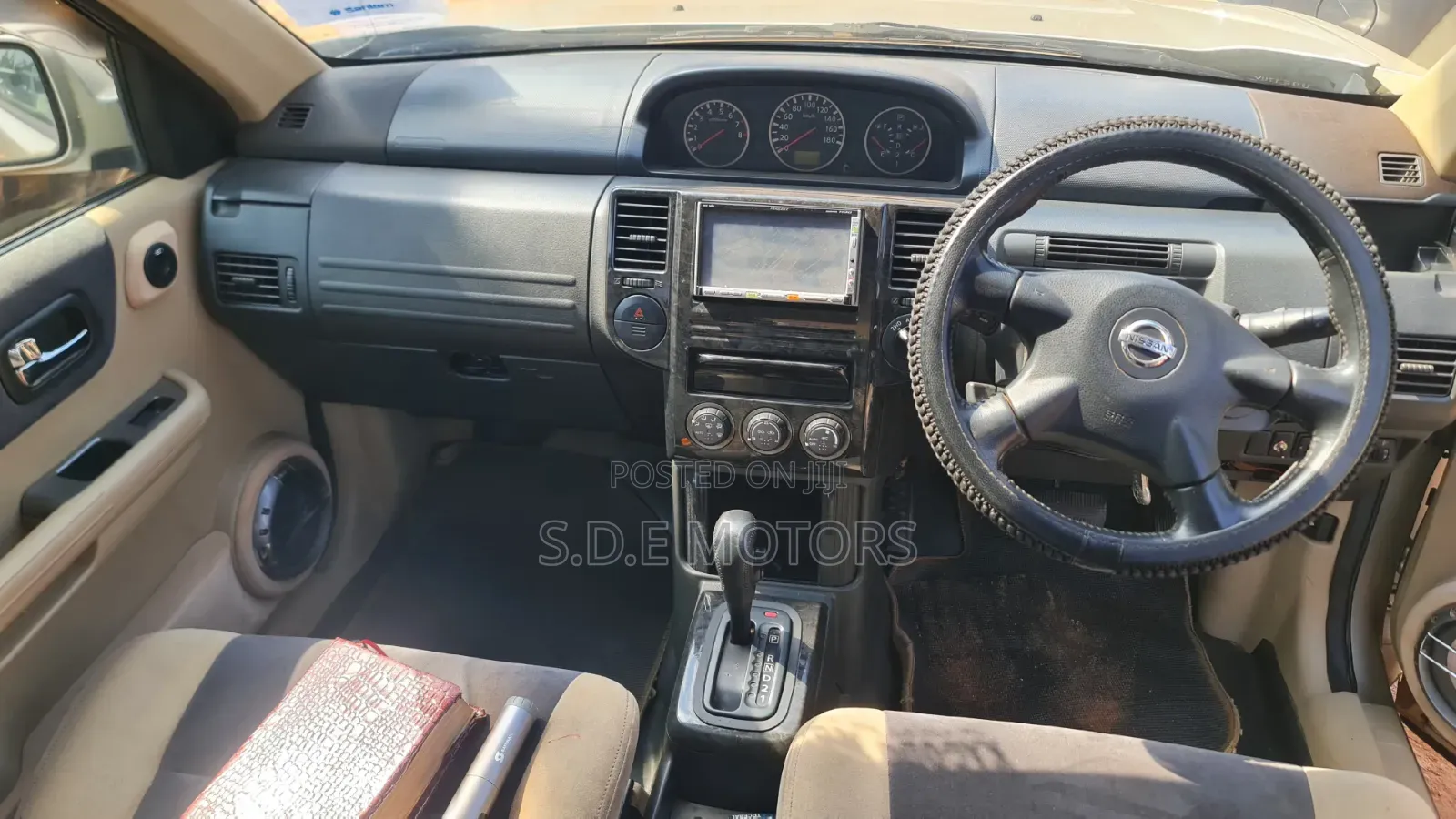 Nissan X-Trail 2.0 Petrol XE 2010 Gold