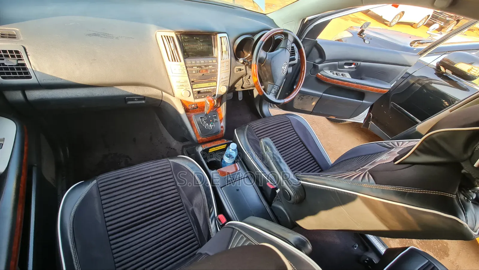 Toyota Harrier 2.4 2009 Black
