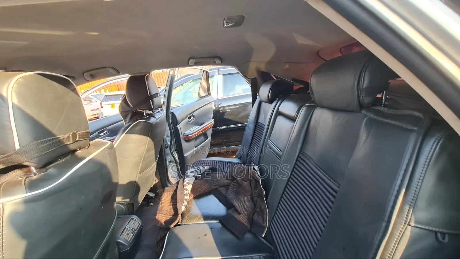 Toyota Harrier 2.4 2009 Black