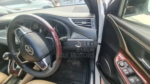 Toyota Harrier Progress Metal & Leather 2016 White