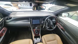 Toyota Harrier Progress Metal & Leather 2016 White