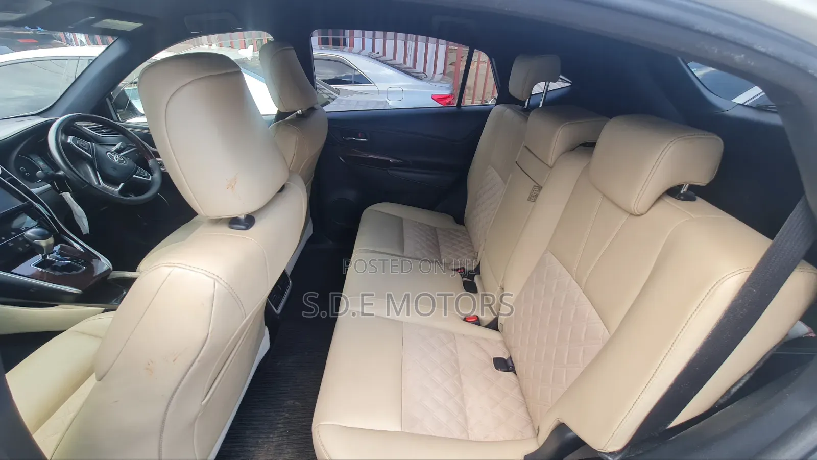 Toyota Harrier Progress Metal & Leather 2016 White