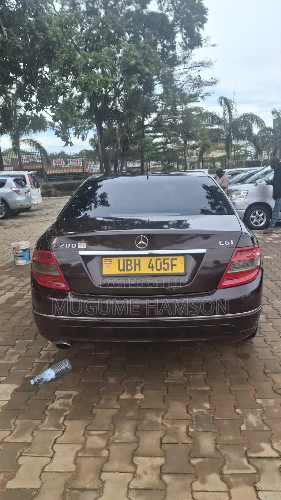 Mercedes-Benz C200 2011 Red