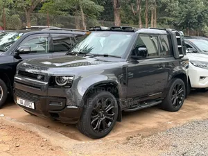 Land Rover Defender V8 2024 Ivory