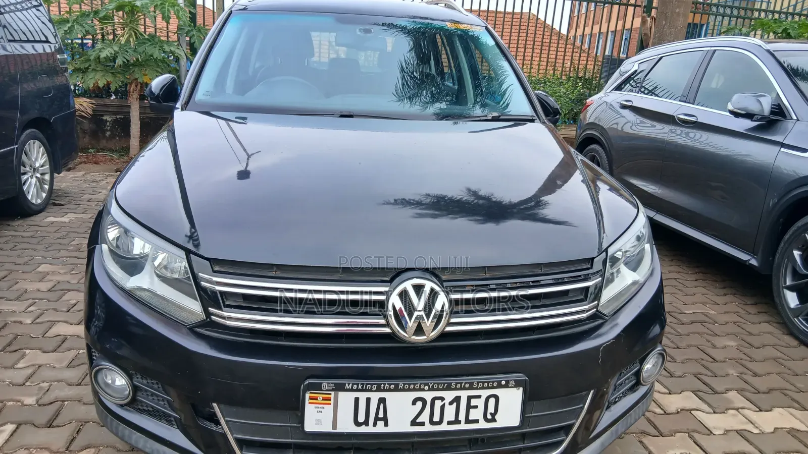 Volkswagen Tiguan 2013 Black