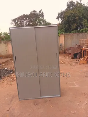 Simple Sliding Door Wardrobe