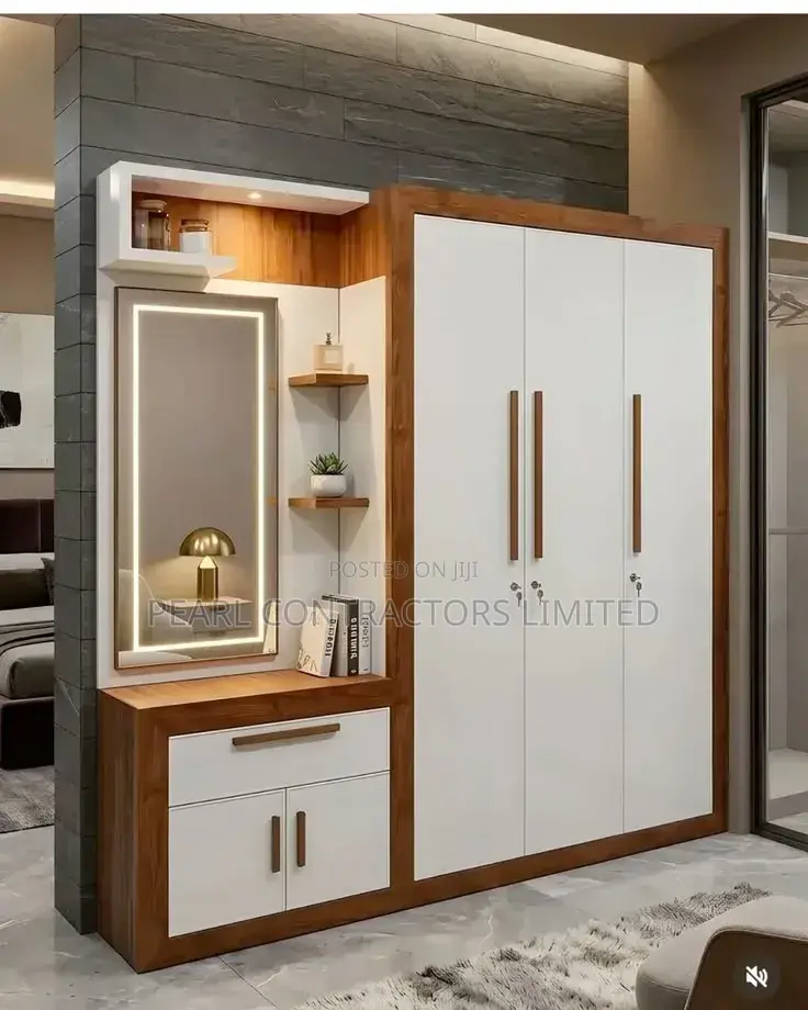 Wardrobes/Inbuilt Wardrobes in Any Colour 900,000/- Per Running Meter