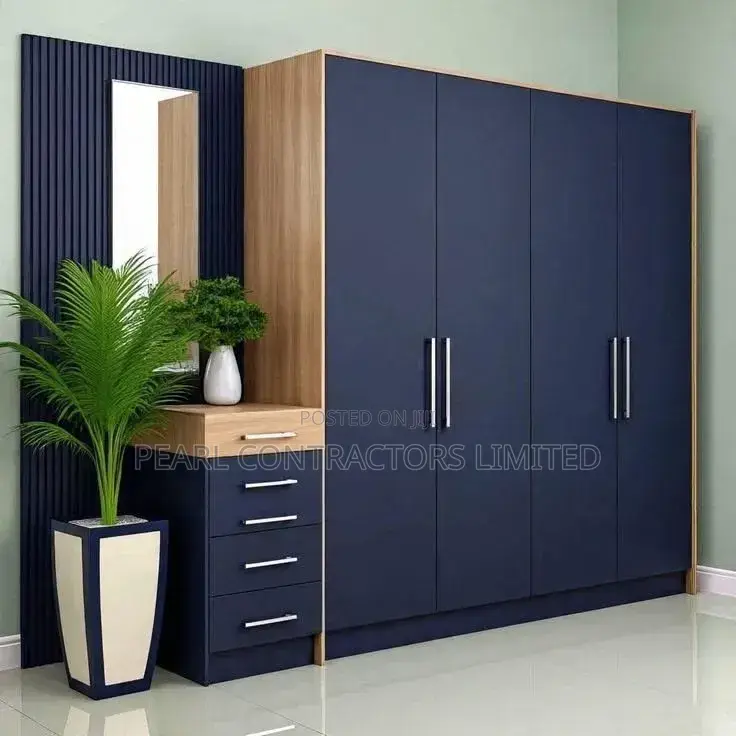 Wardrobes/Inbuilt Wardrobes in Any Colour 900,000/- Per Running Meter