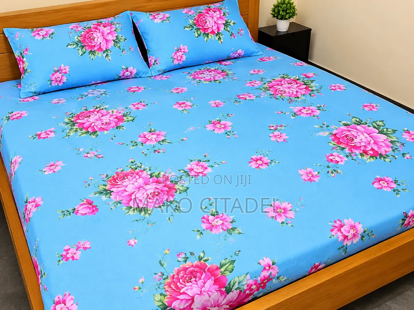 6 X 6 Bed''without' {Mattress} Modern Style.Ekitanda Olutalo Mufaliso