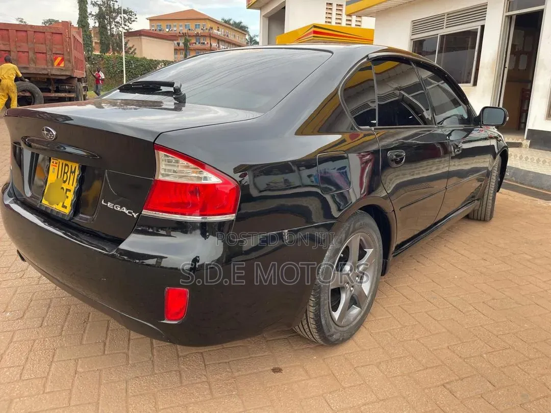 Subaru Legacy 2.0 G 2008 Black