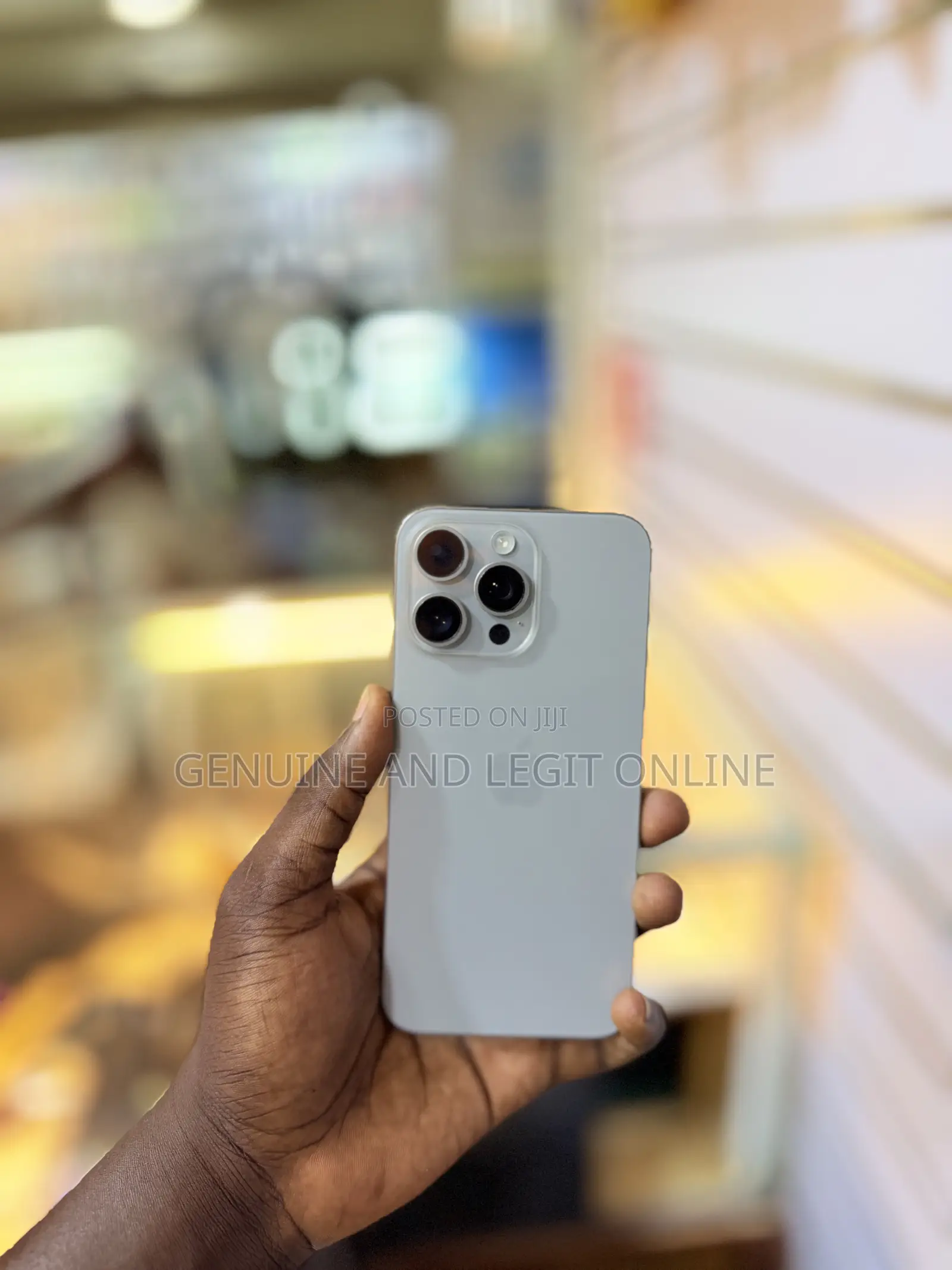 Apple iPhone 15 Pro Max 256 GB Silver