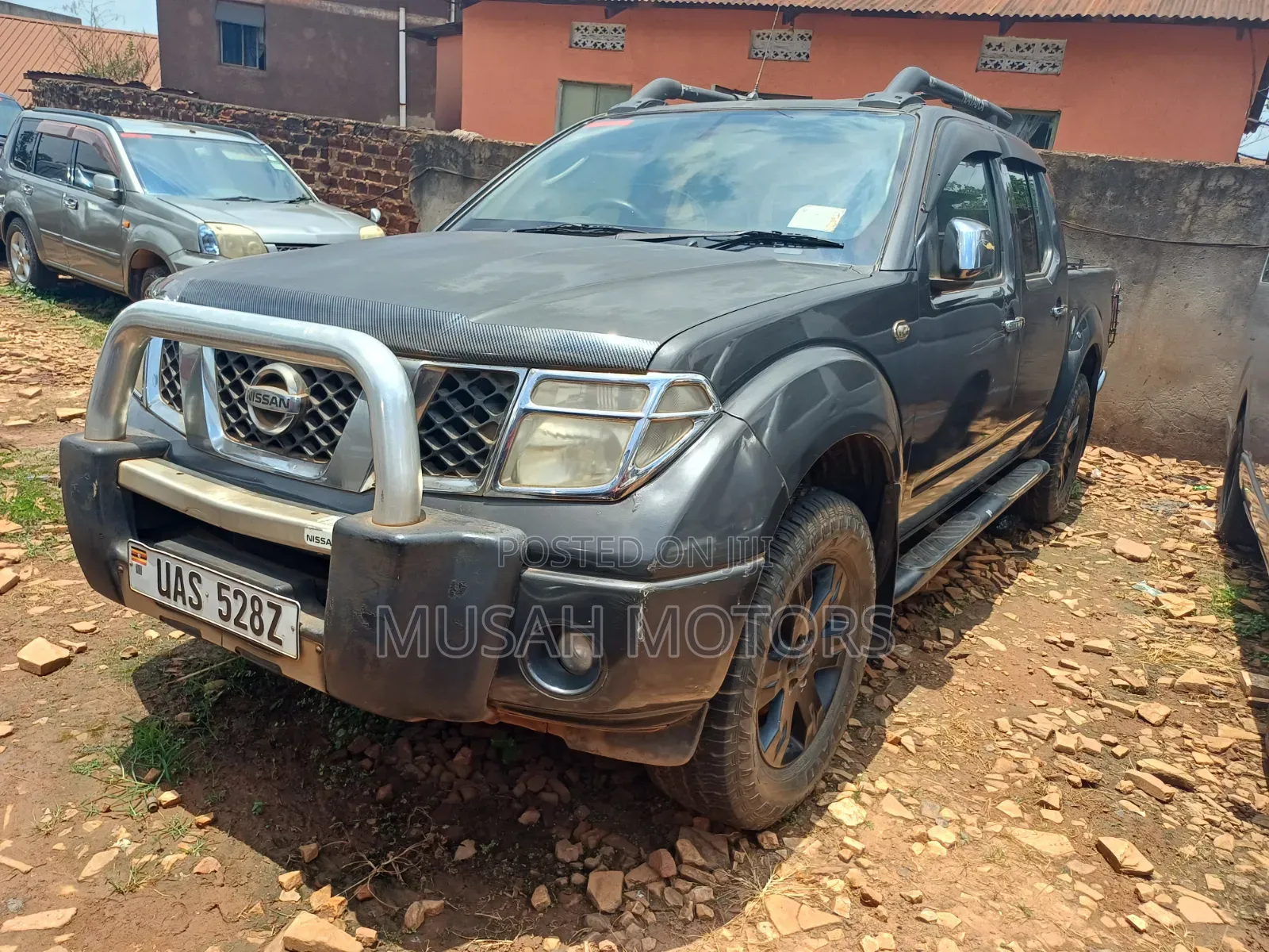 Nissan Navara 2.5 dCi Automatic 2012 Gray