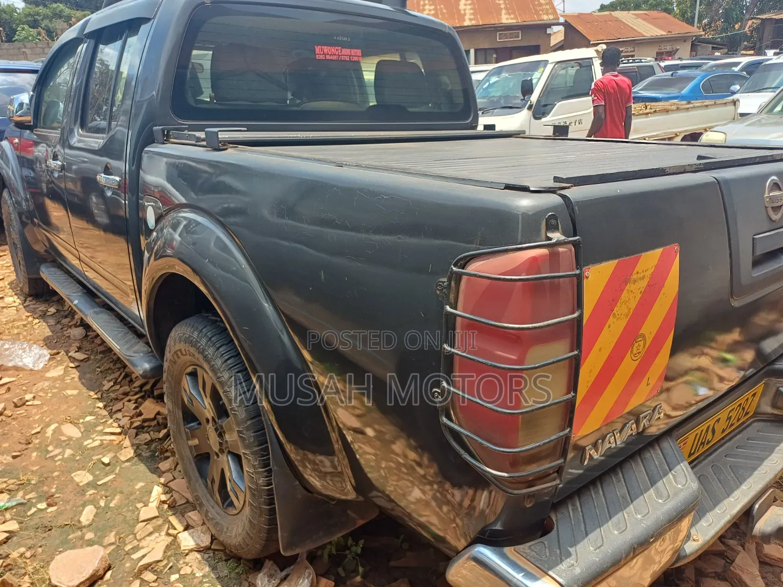 Nissan Navara 2.5 dCi Automatic 2012 Gray