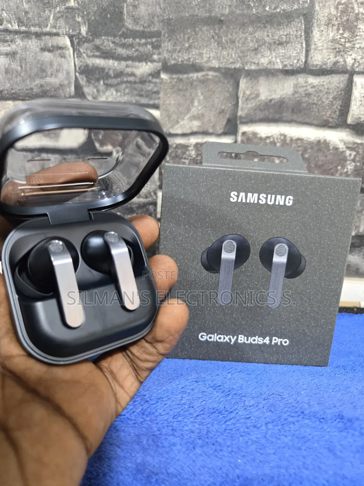 Open Box Samsung Galaxy Buds 4 Pro