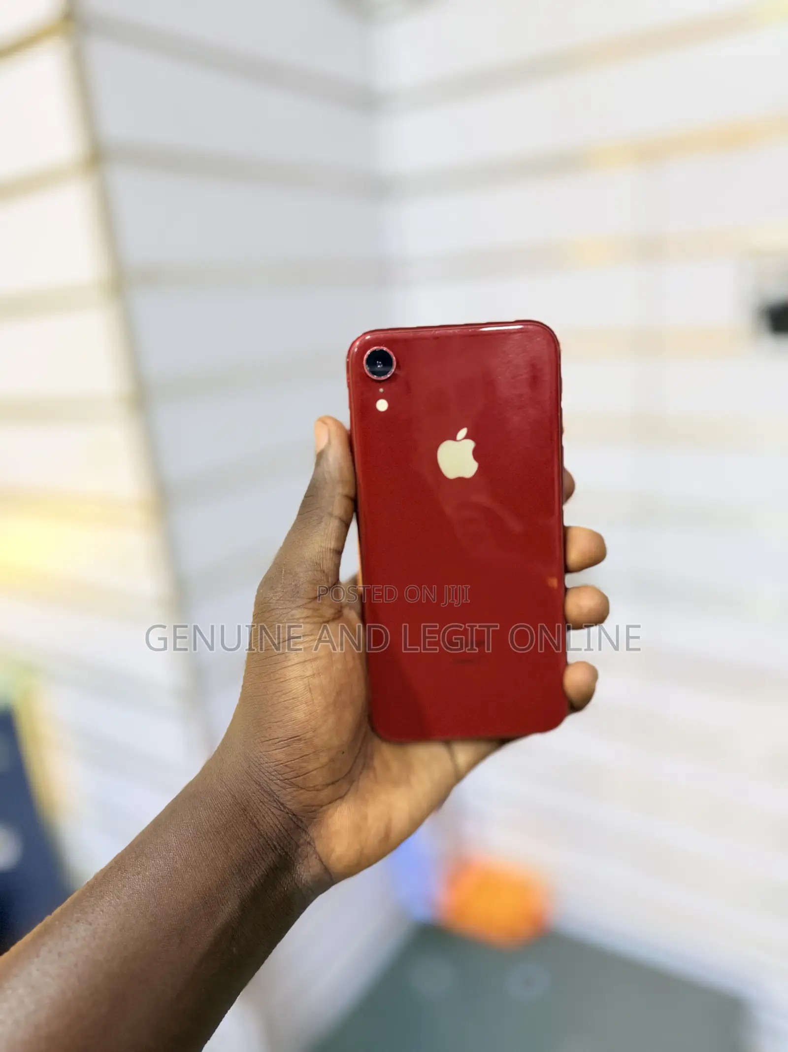 Apple iPhone XR 64 GB Red