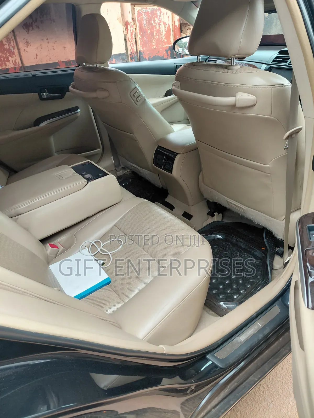 Toyota Camry 2013 Black