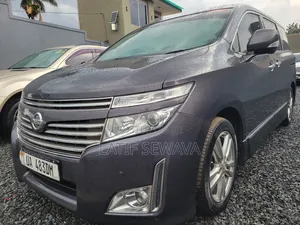 New Nissan Elgrand 2018 Gray