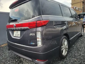 New Nissan Elgrand 2018 Gray
