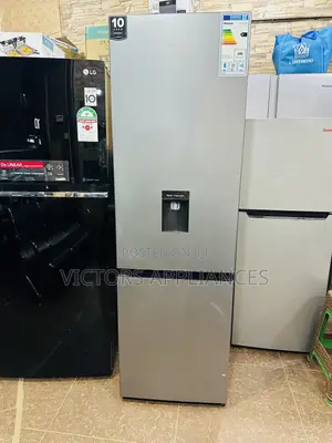 Hisense 341L Double Door Refrigerator With a Water Dispenser
