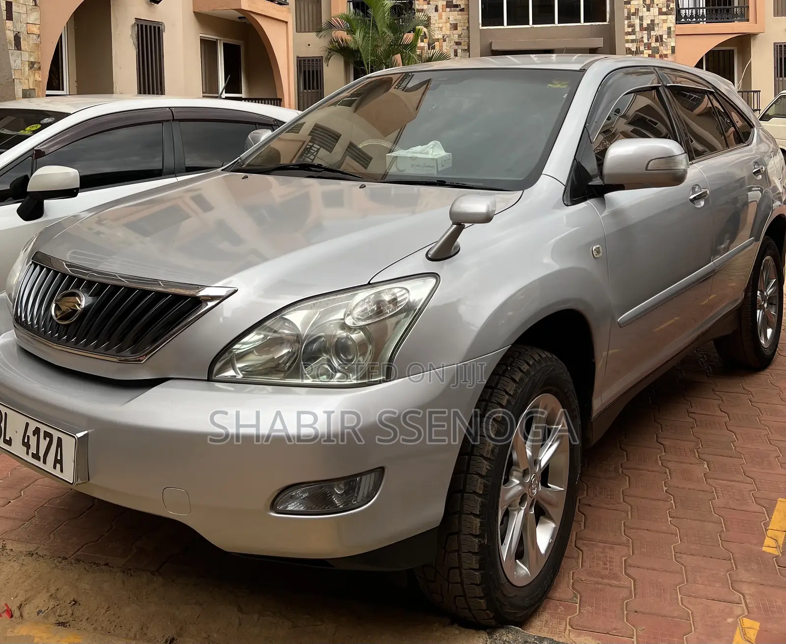 Toyota Harrier 2010 Silver