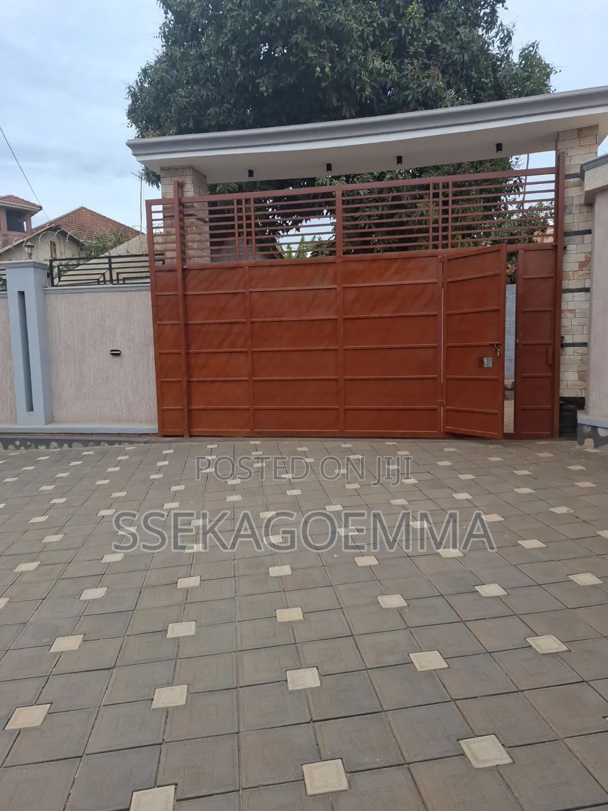 4bdrm Bungalow in Kitende, Ssisa for sale