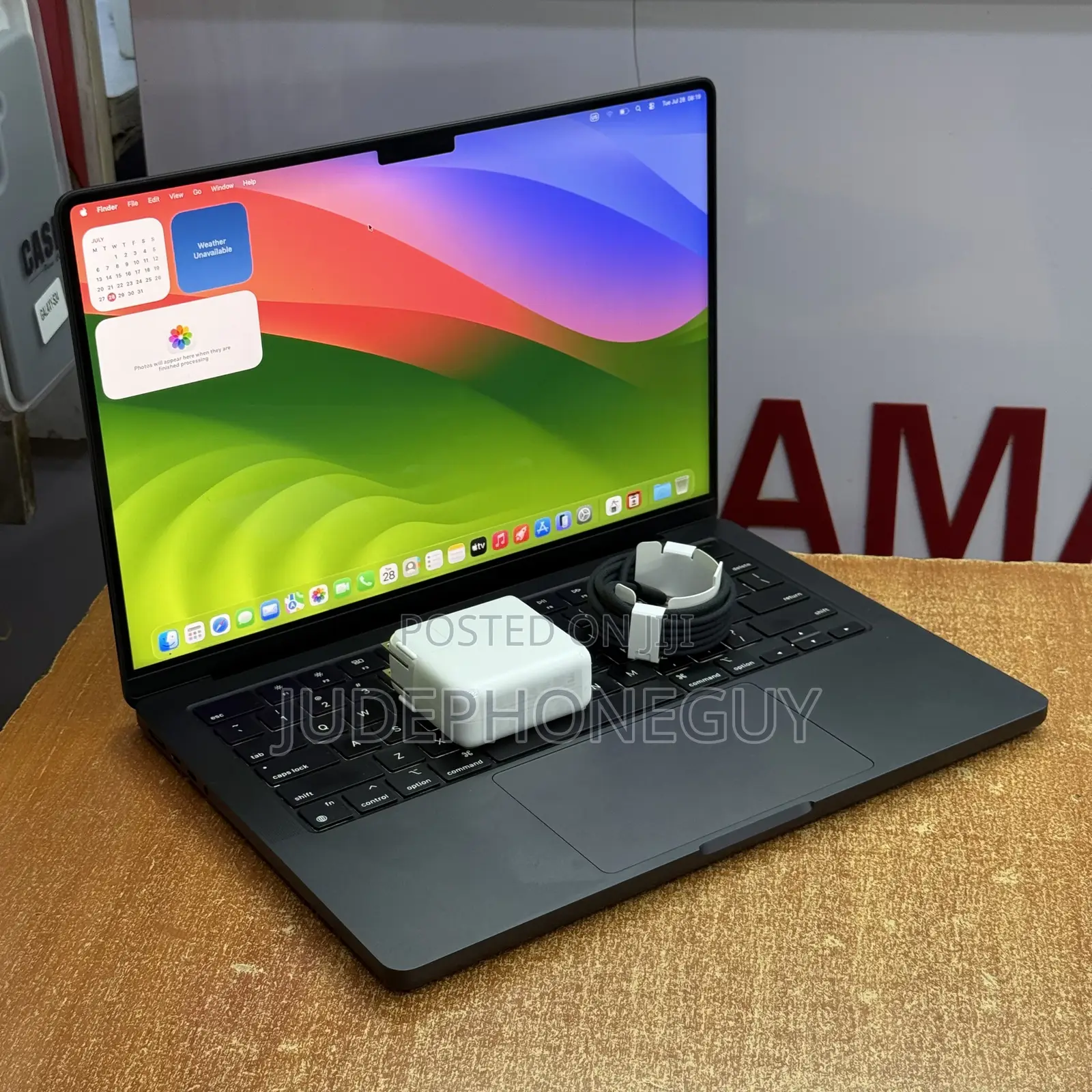 Laptop Apple MacBook Pro 2024 M4 16GB Apple M4 SSHD (Hybrid) 500GB