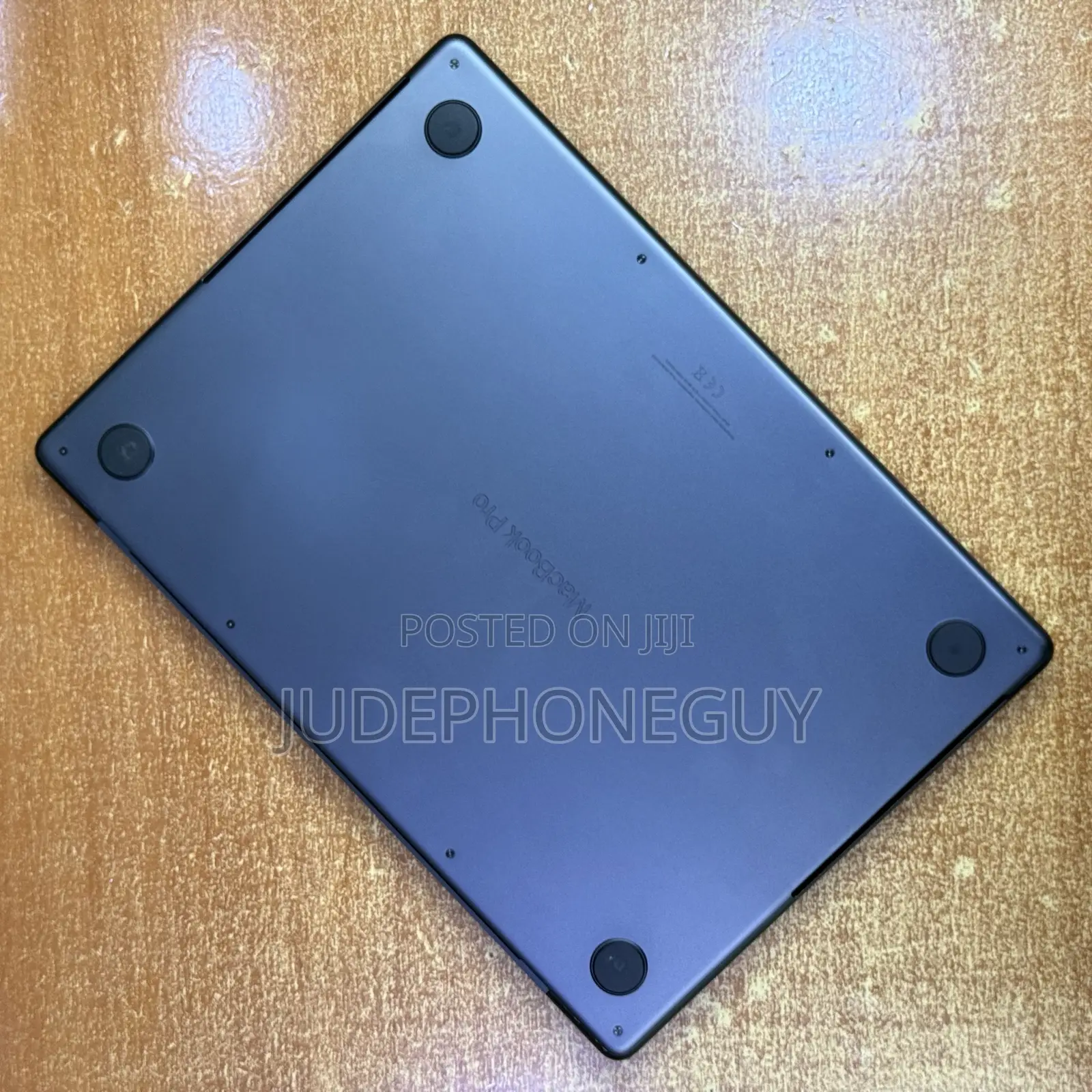 Laptop Apple MacBook Pro 2024 M4 16GB Apple M4 SSHD (Hybrid) 500GB