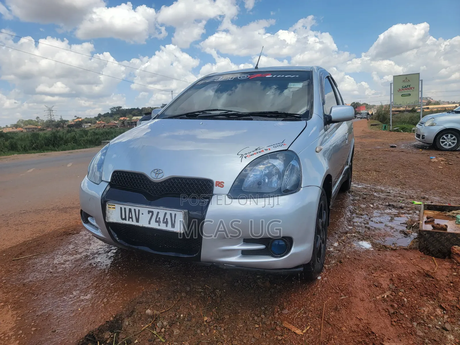 Toyota Vitz 2003 Silver