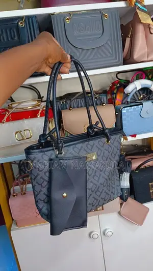 Selling Ladies Handbags