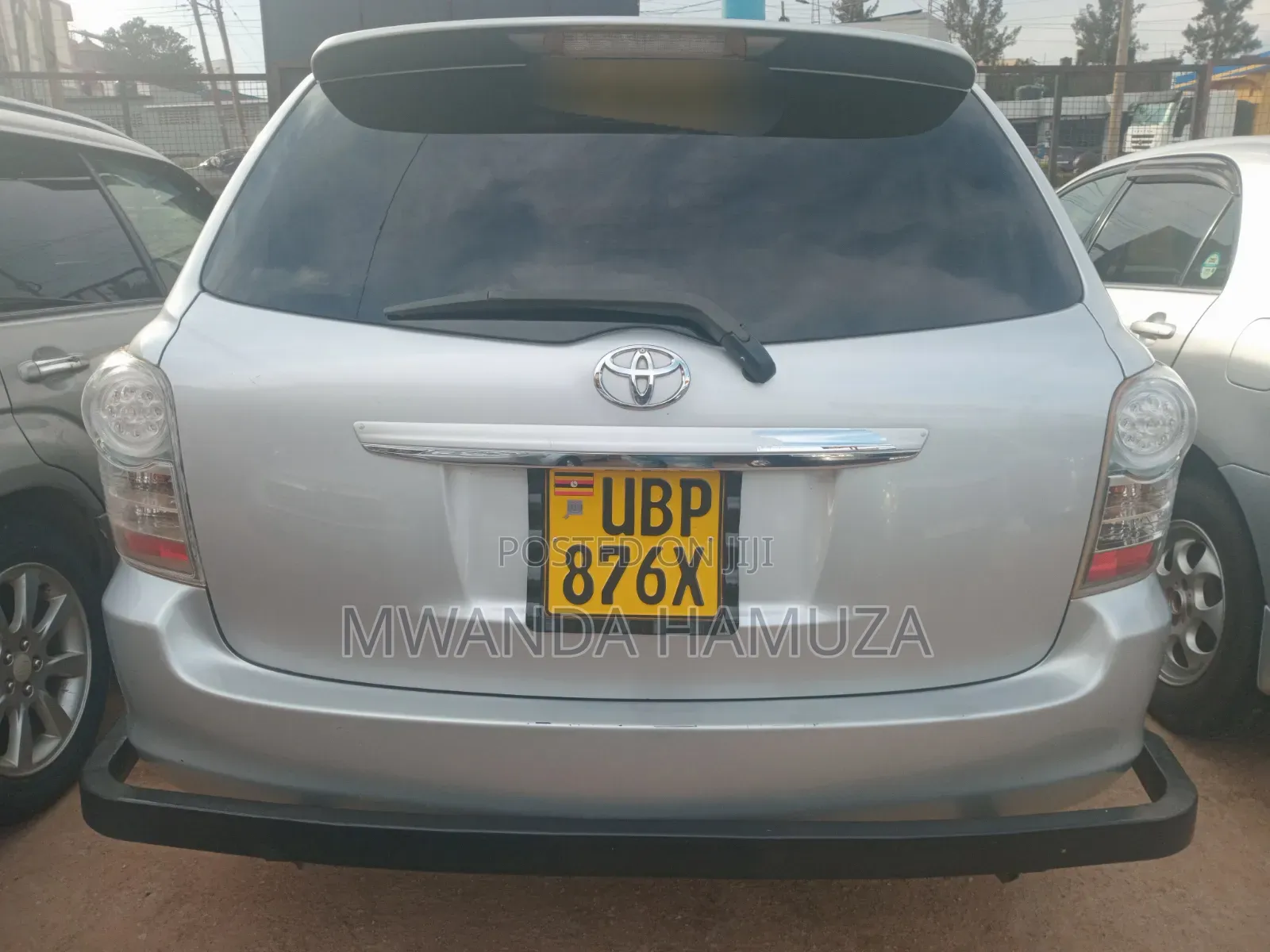 Toyota Corolla Fielder 2011 Silver