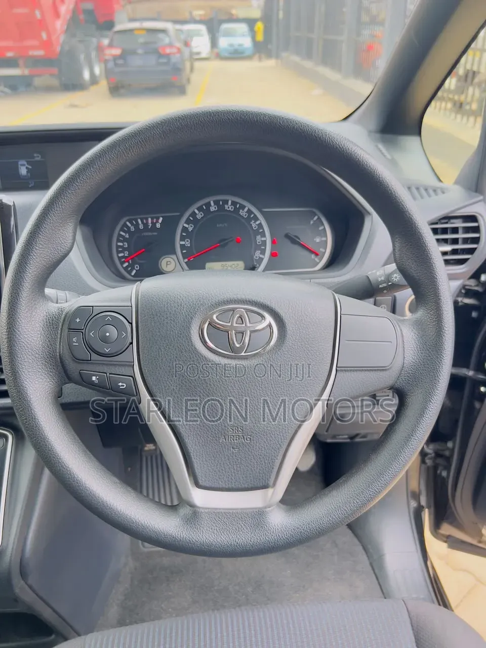 Toyota Noah 2017 Black