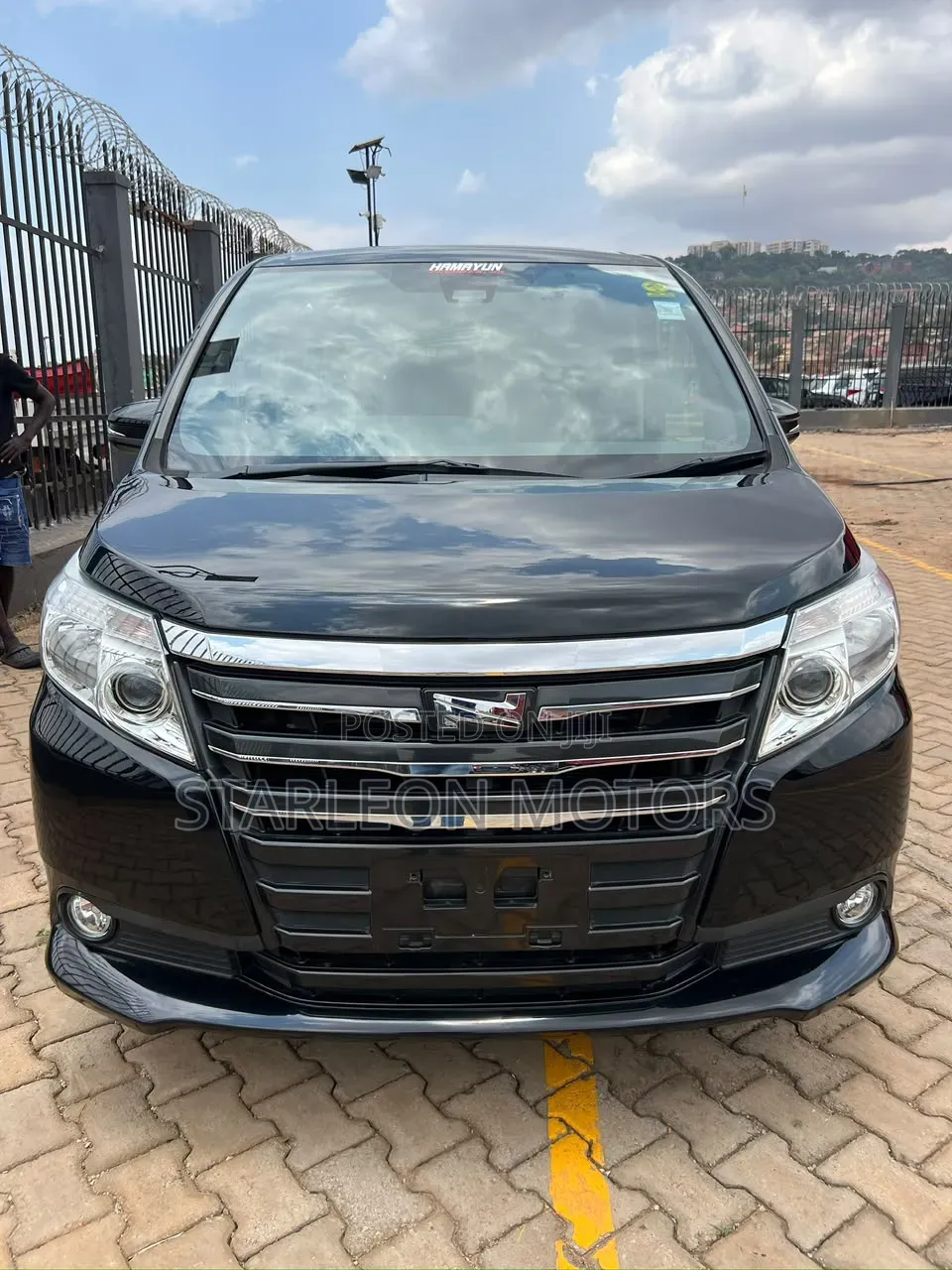 Toyota Noah 2017 Black