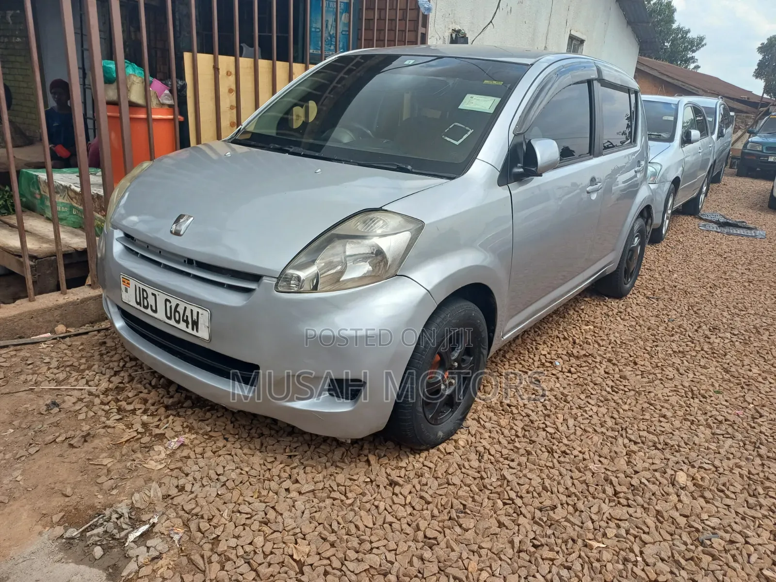 Toyota Passo 1.3 FWD 2006 Black