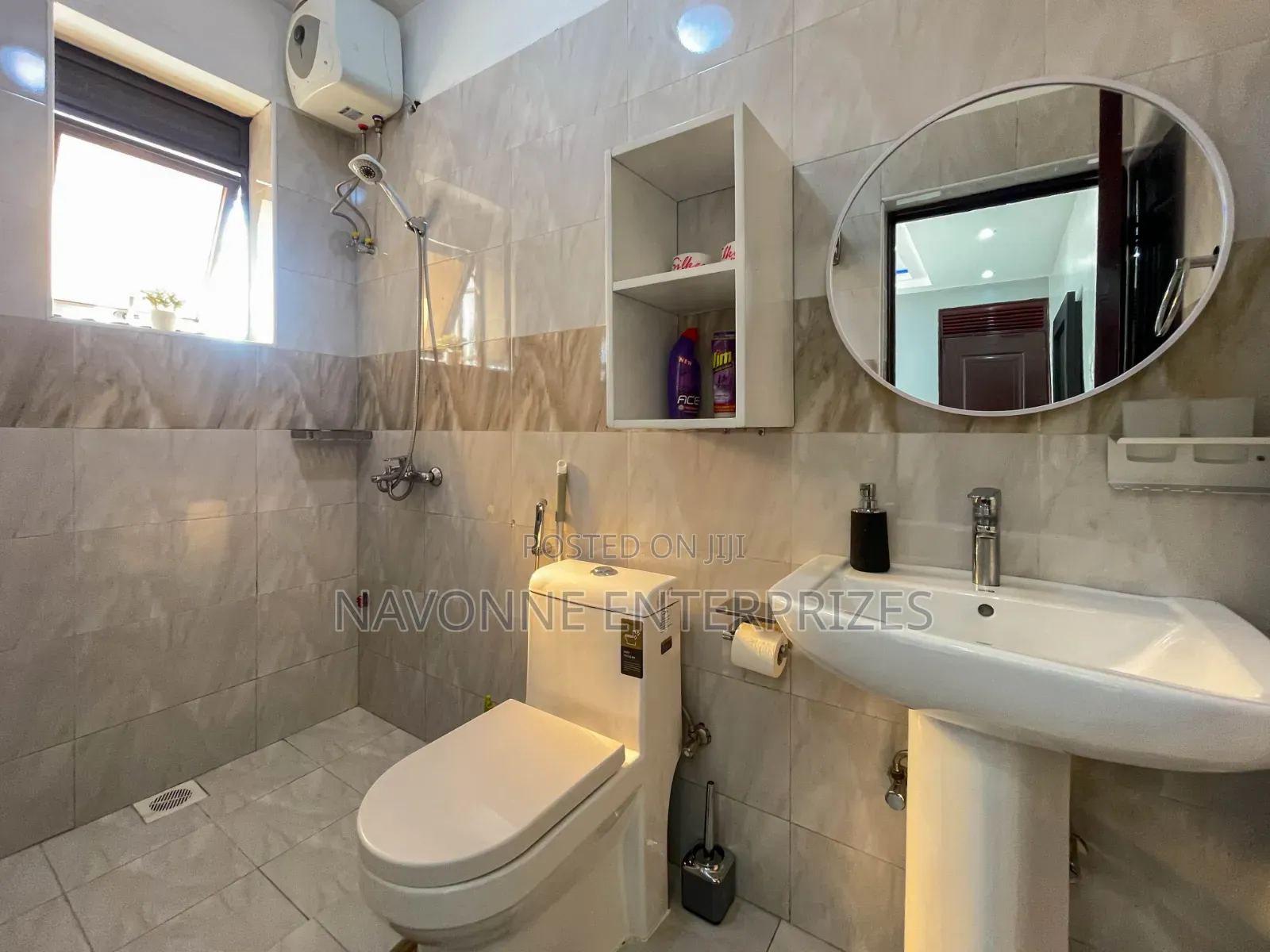 Elegant 2-Bedroom Airbnb Suite With Full Kitchen, Pool Gym