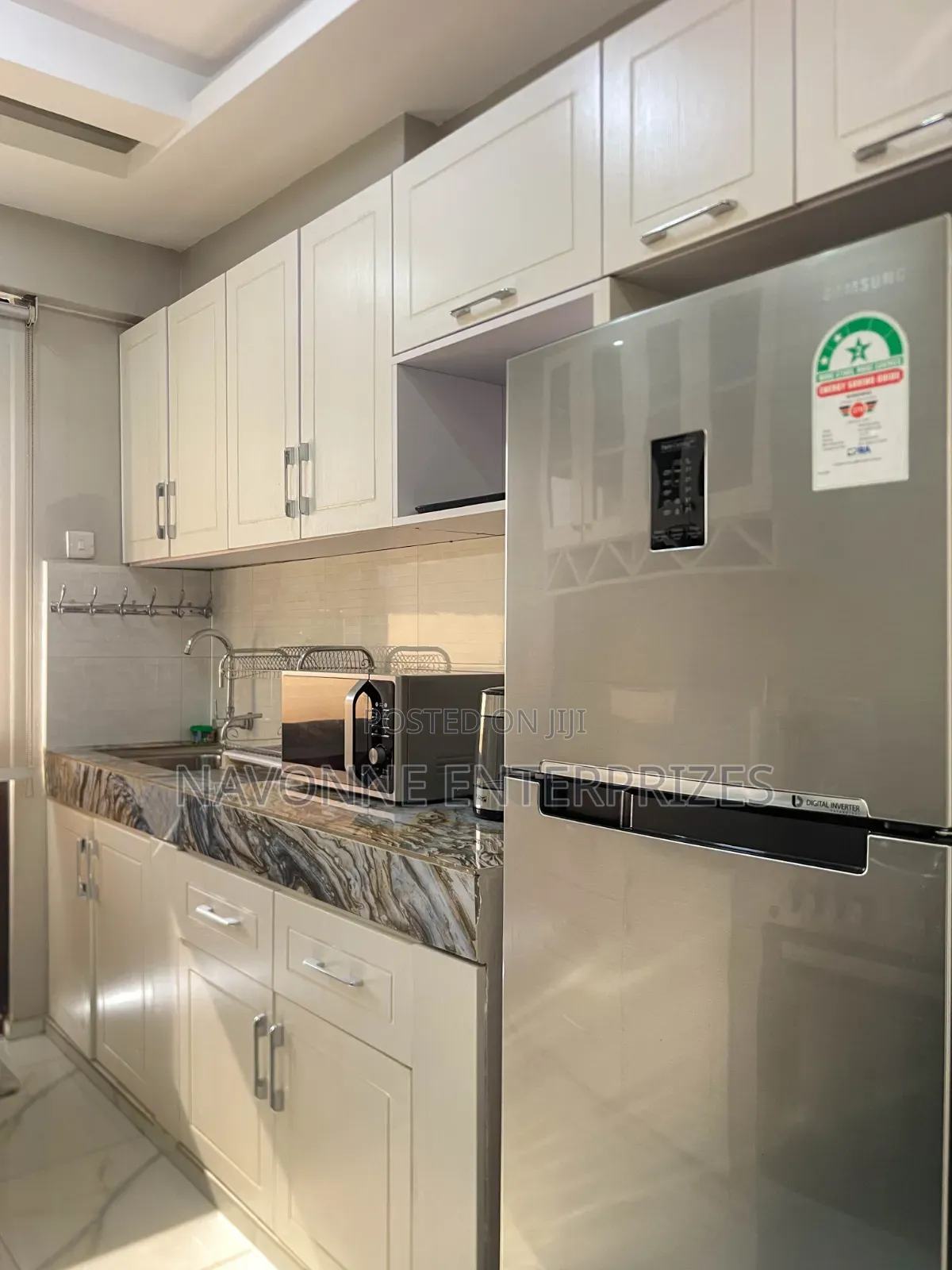 Elegant 2-Bedroom Airbnb Suite With Full Kitchen, Pool Gym