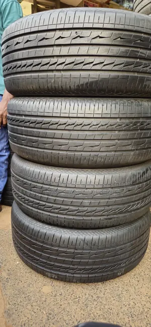 265/55r19 Bridgestone Alenza