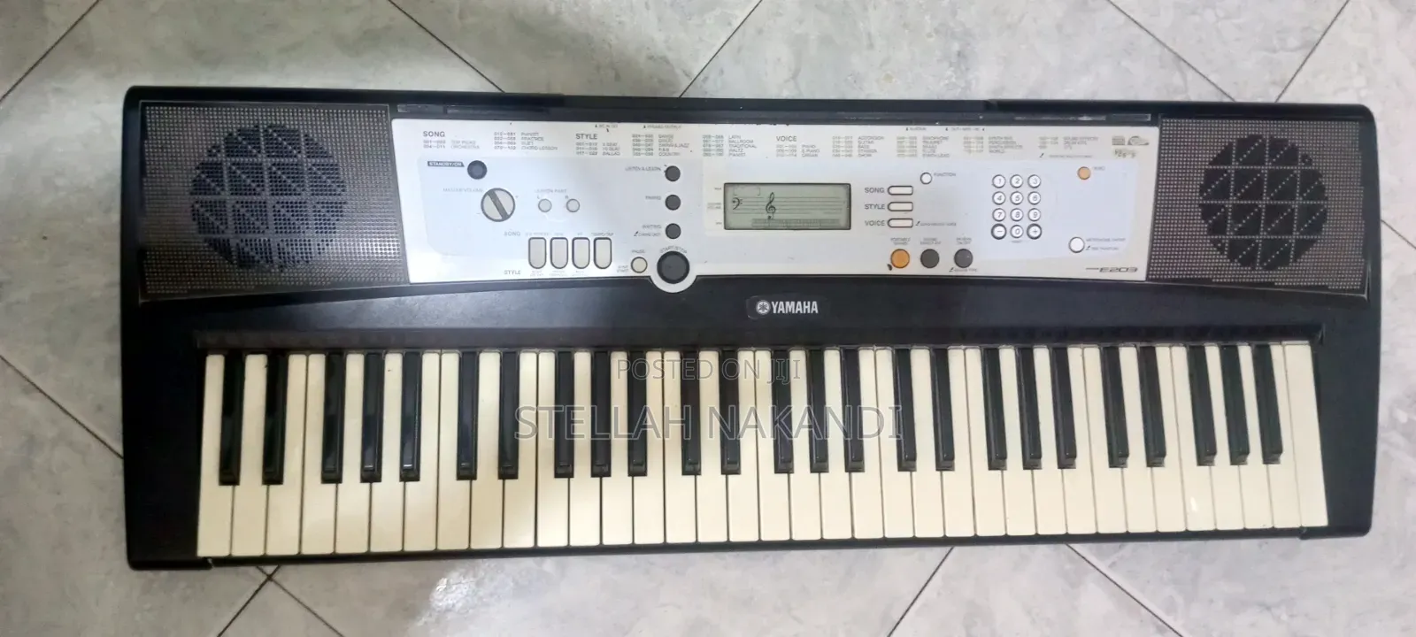 Yamaha Piano PSR E203