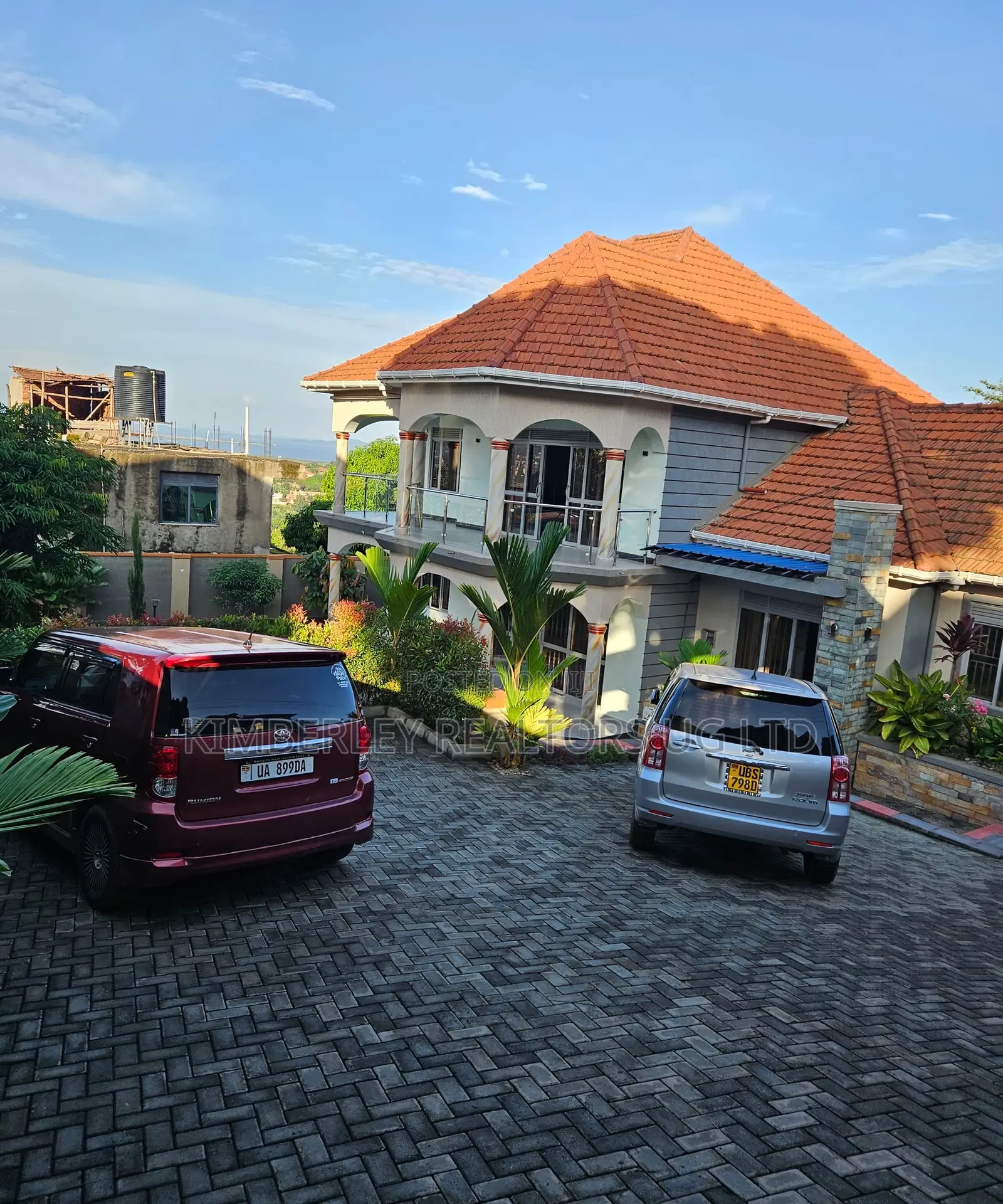 6bdrm House in Division A for sale
