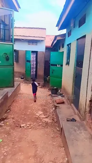 1bdrm House in 8 Single Rooms, Nabweru for sale