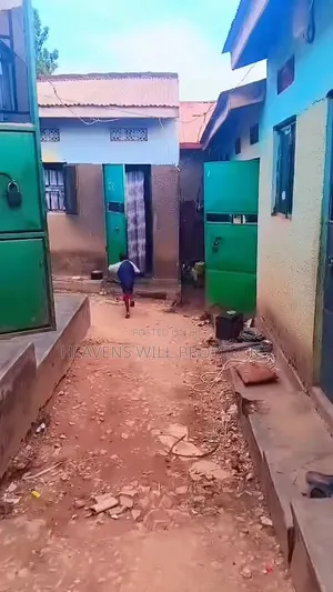 1bdrm House in 8 Single Rooms, Nabweru for sale